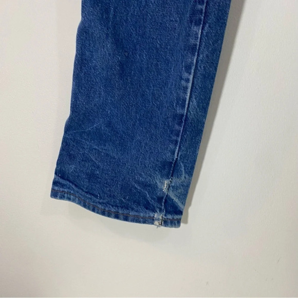 Wrangler Distressed Blue Jeans - Picture 5 of 10
